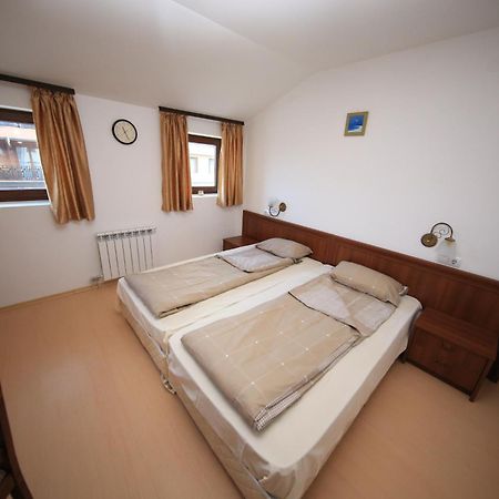 Great Location Near Lift Apartment Bansko Exterior photo